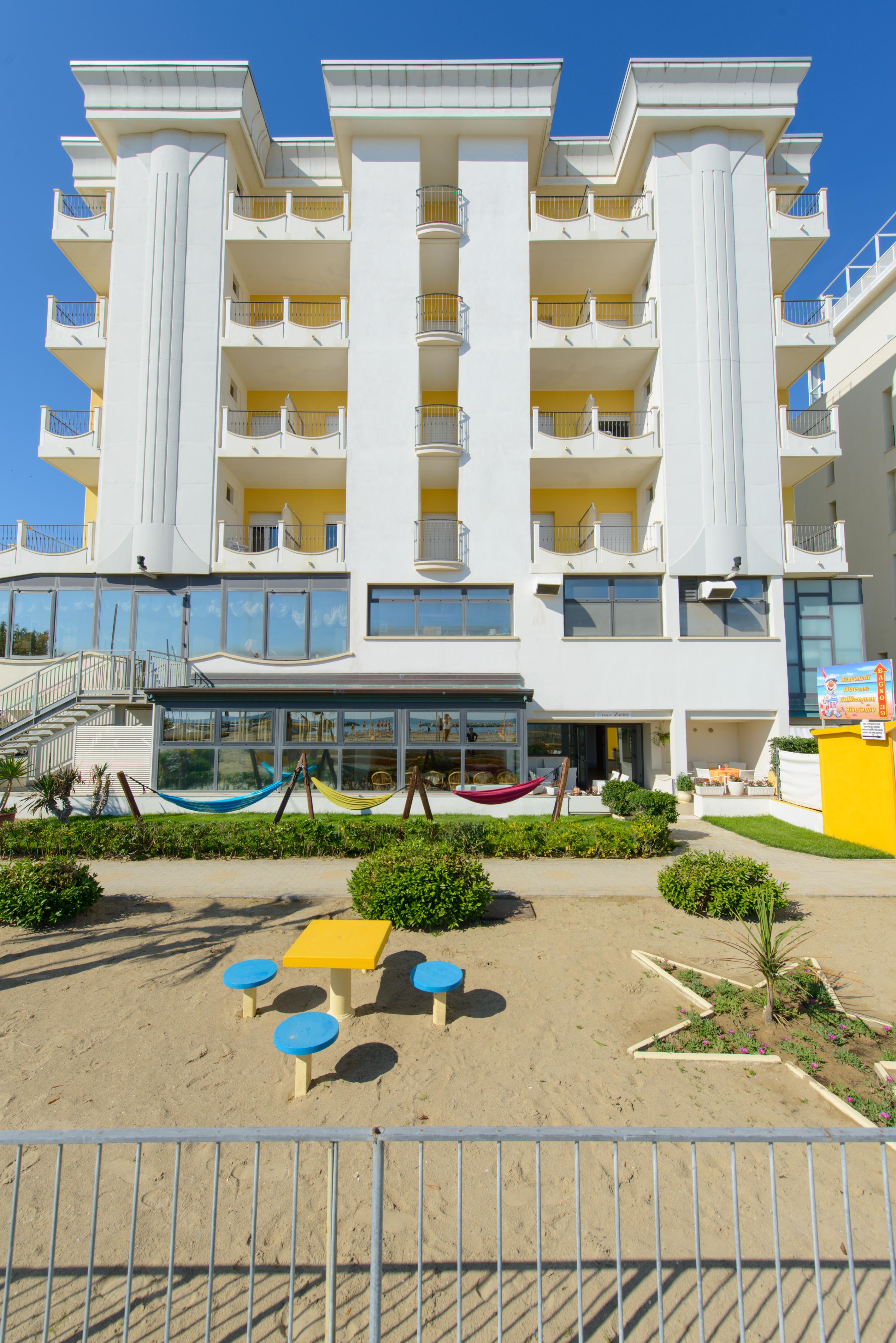 Hotel Zeus Rimini Esterno foto