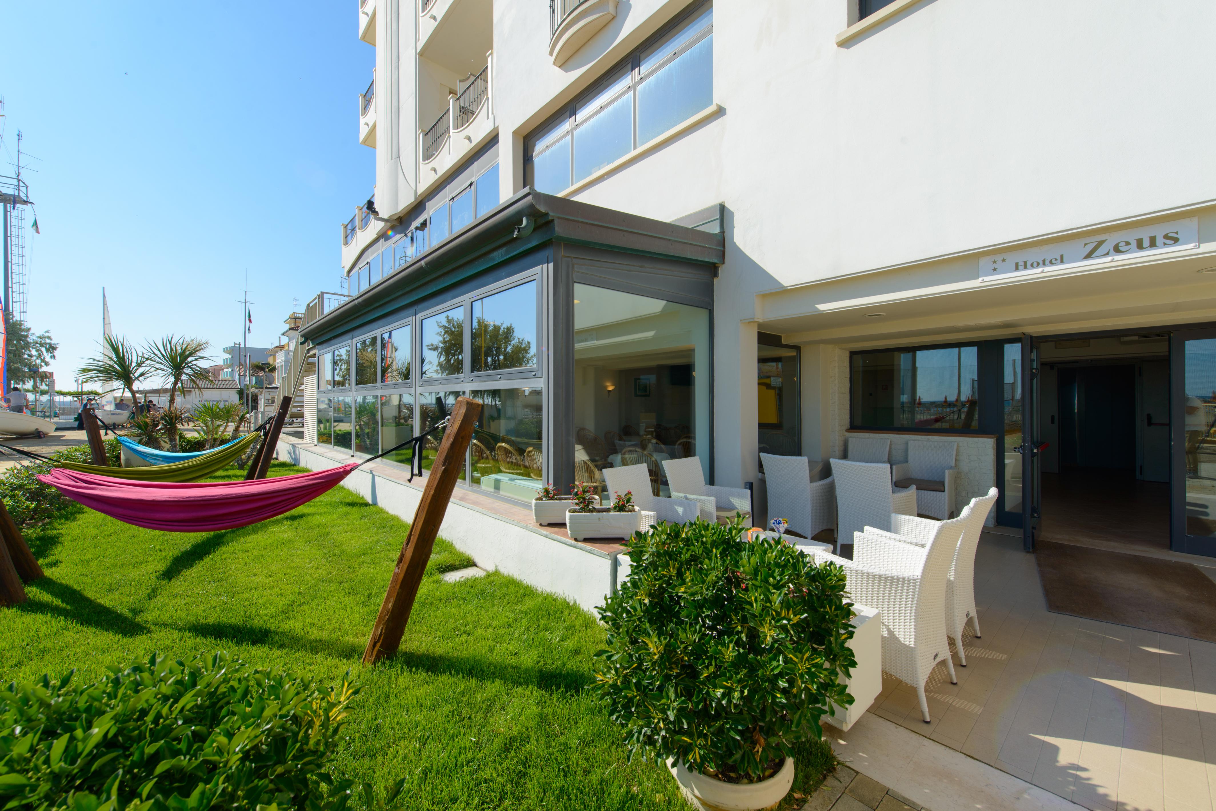Hotel Zeus Rimini Esterno foto