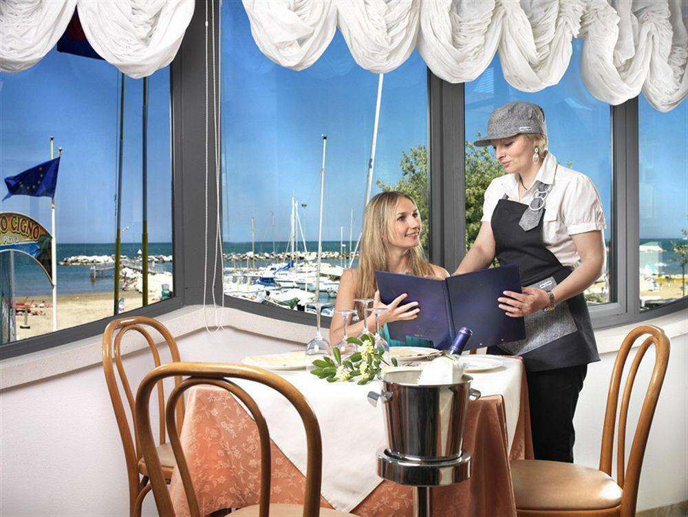 Hotel Zeus Rimini Esterno foto