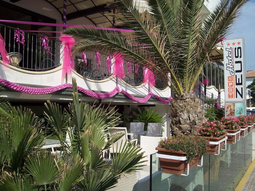 Hotel Zeus Rimini Esterno foto
