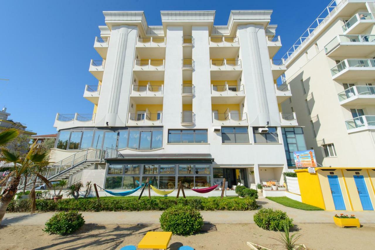 Hotel Zeus Rimini Esterno foto